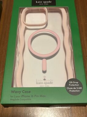 kate Spade wavy case clear back with pale pink trim for iPhone 16 pro Max. New